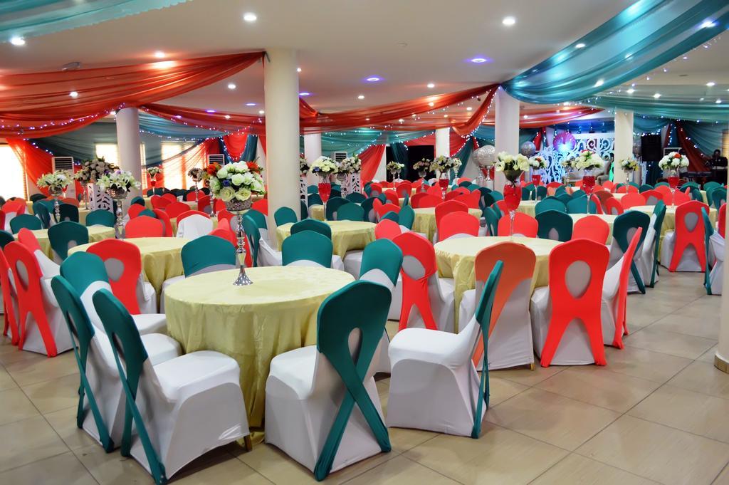 De Santos Hotel Agege Екстер'єр фото