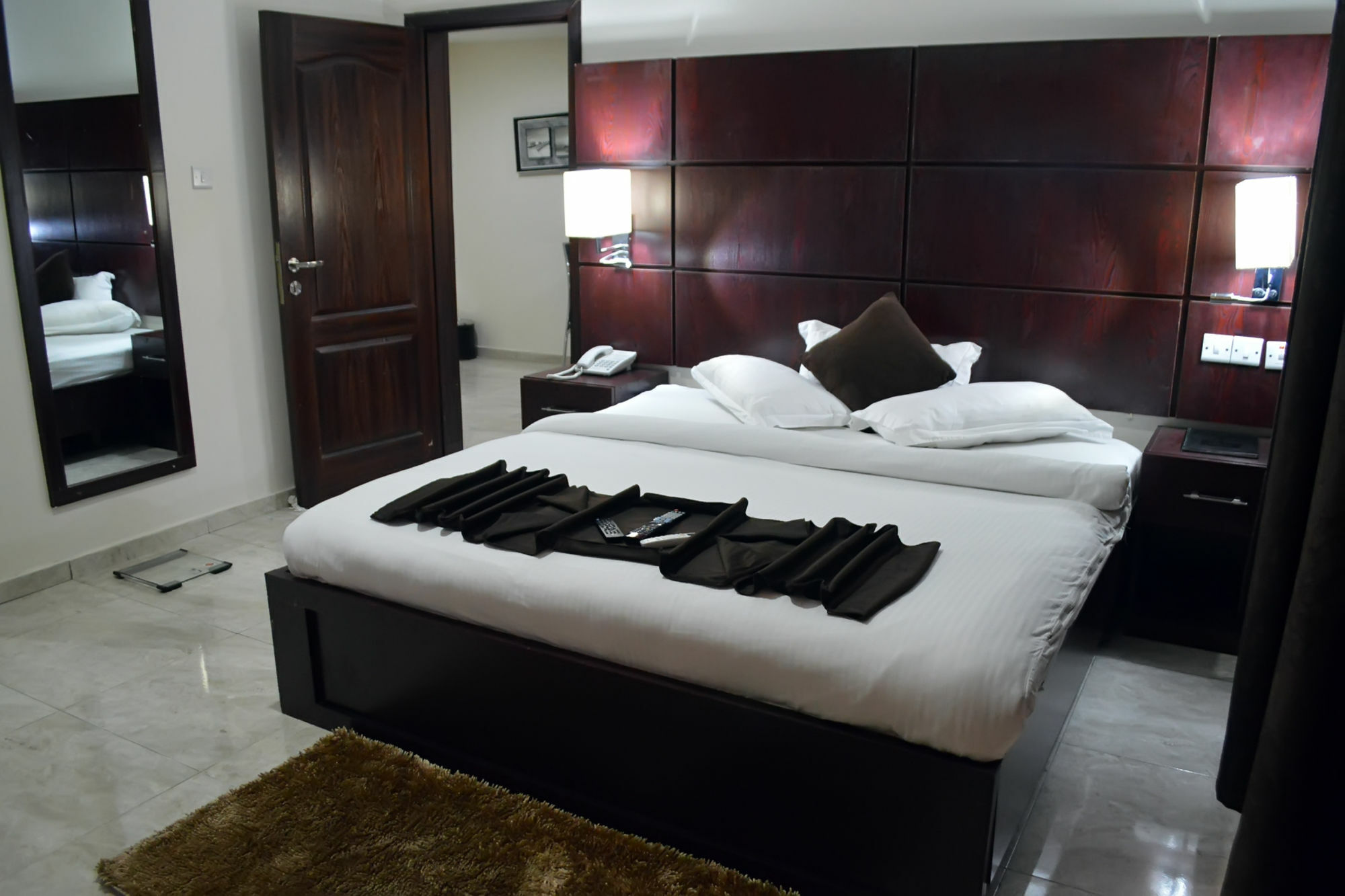 De Santos Hotel Agege Екстер'єр фото